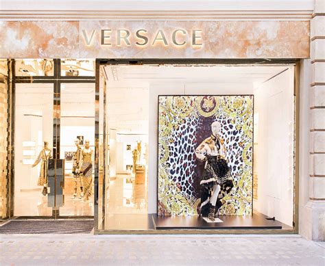 versace outlet online shopping.